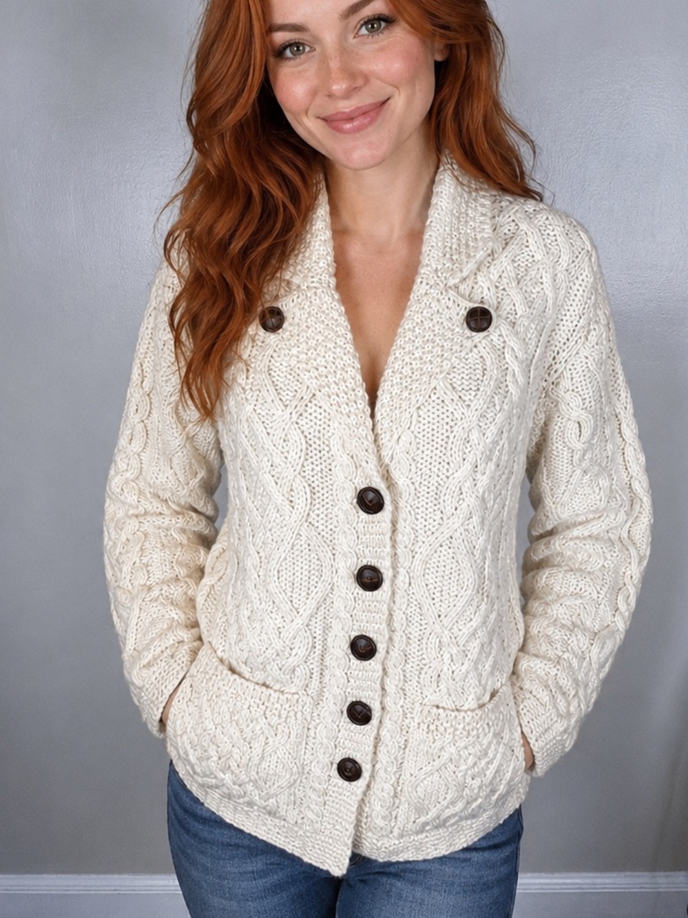 Aran Sweater Market **READ** Sz M 100% Merino Wool Cable Knit Buttoned Cardigan